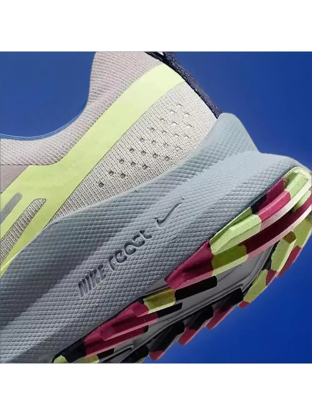 $150 Nike React Pegasus Trail 4 Running Shoes Unisex Adults DJ6159-002 Size 9 - Picture 2 of 9